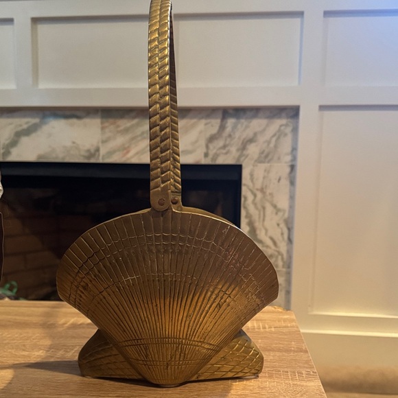 Vintage Brass Seashell Basket / Planter